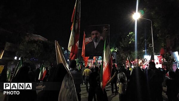 حماسه سازی مردم برای صد و بیست و چهار شب در مسجد جامع شهرستان نیشابور