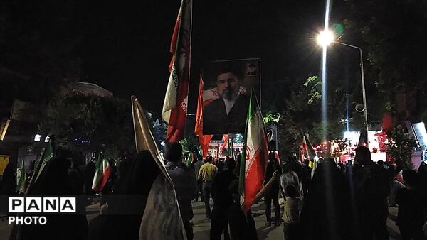 حماسه سازی مردم برای صد و بیست و چهار شب در مسجد جامع شهرستان نیشابور