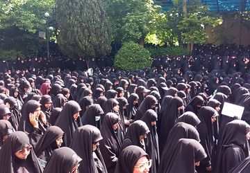 پاداش یک عمر مجاهدت و خدمت به مردم شریف ایران، چیزی جز شهادت نیست