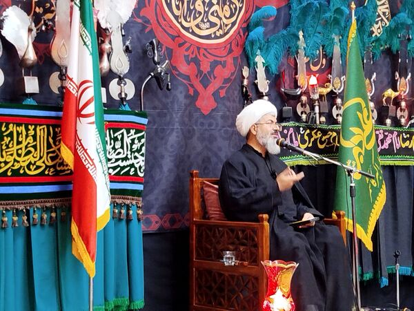محرم؛ فصل عاشقی با اباعبدالله (ع)