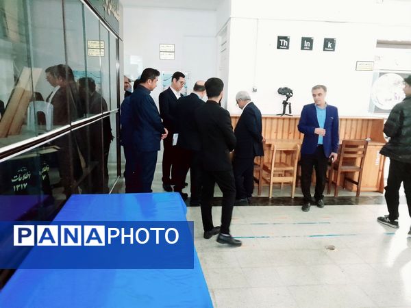  بازدید معاون وزیر و رئیس مرکز روابط‌ عمومی وزارت آموزش و پرورش از پژوهش‌سرای شهید خوشبخت بوشهر