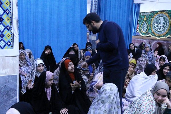 شبِ خلوتِ دل‌ها، آغاز اعتکاف دانش‌آموزی صفادشت در مسجد اباصالح الهمدی