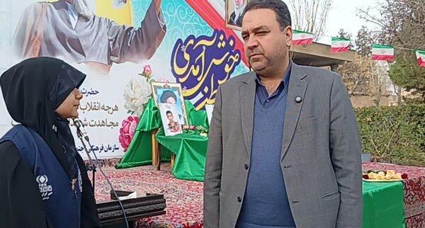 اجتماع مردم بصیر و انقلابی نیشابور در آغاز دهه فجر