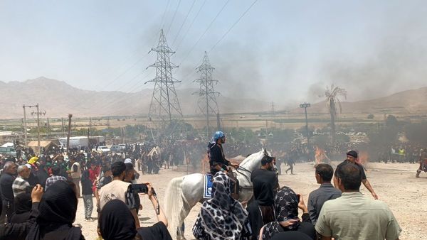 مراسم خیمه سوزان در شهر طاقانک