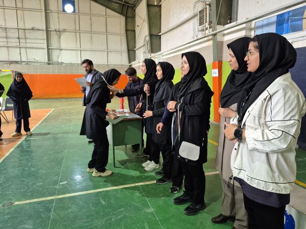 استعدادیابی دختران و پسران ورزشکار در زاوه