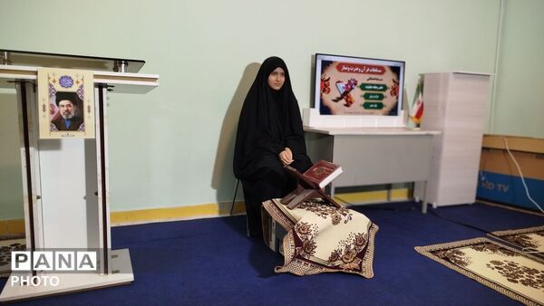 مسابقات قرآنی مرحله استانی در آموزشگاه شهید بهشتی