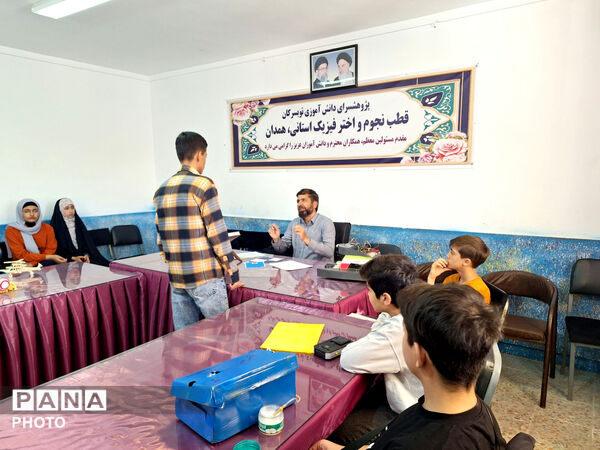 دوازدهمین جشنواره نوجوان خوارزمی  در تویسرکان 
