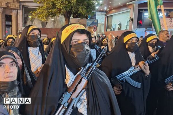 حضور باشکوه بانوان در رژه جانفدایان ایران