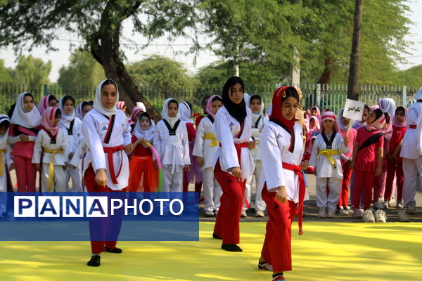 المپیاد ورزشی درون مدرسه‌ای آموزشگاه شهید رضا مبارکی بوشهر