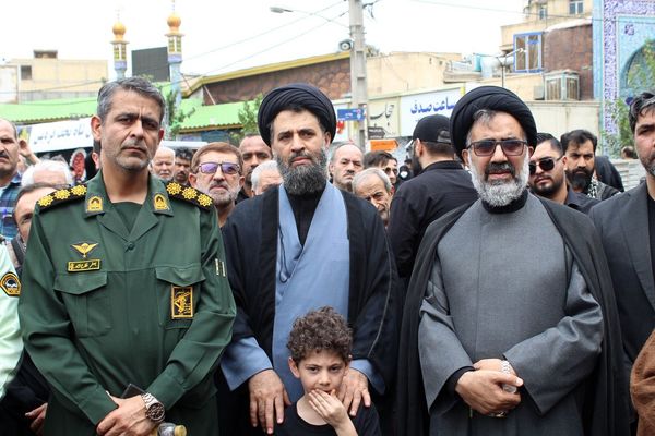 پیاده‌رویی جاماندگان اربعین حسینی در فردیس
