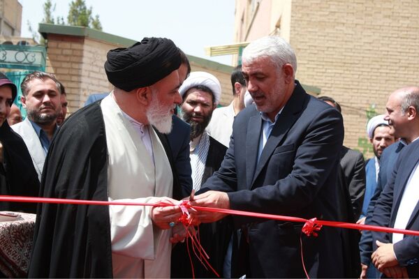 افتتاح نخستین جشنواره تن‌پوش نور، نمایشگاه مُد و لباس ایرانی اسلامی در شهرستان بهارستان 