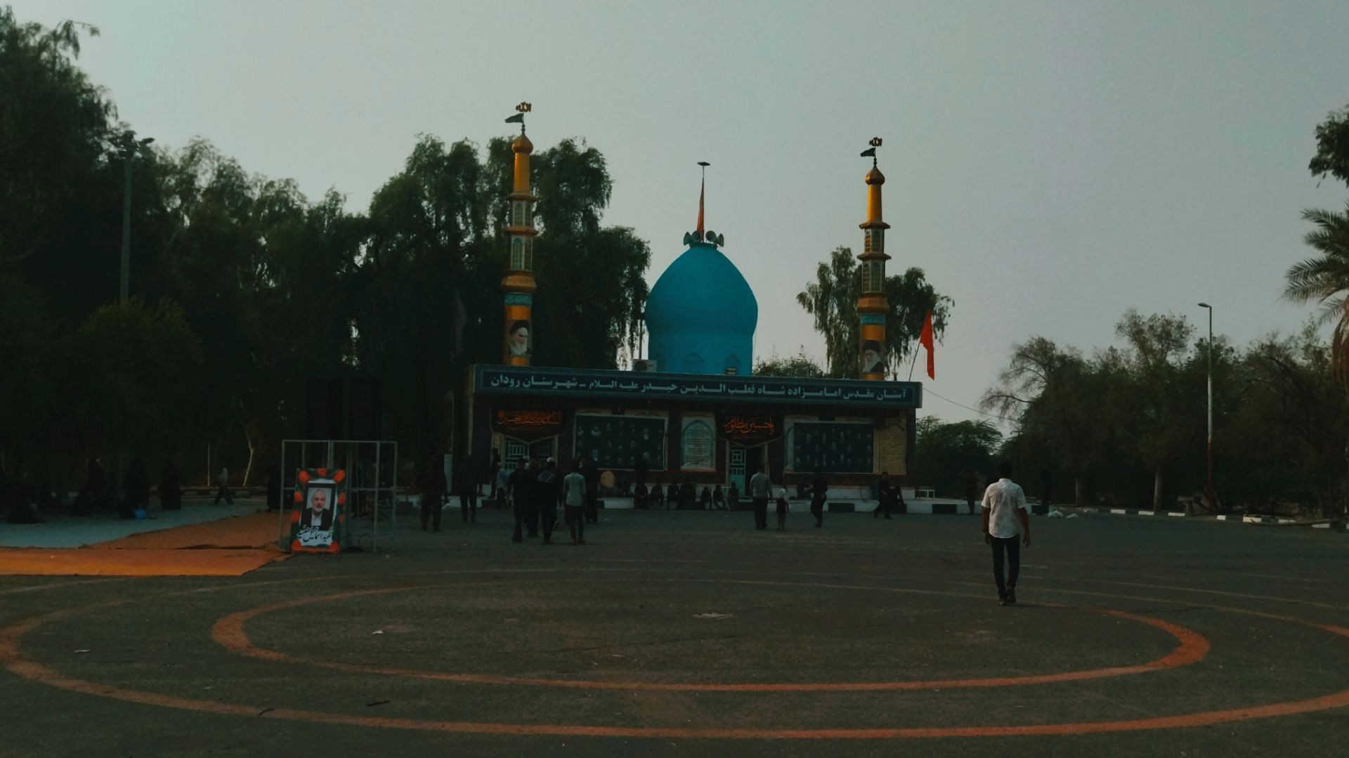جاماندگان اربعین در مسیر شاه قطب‌الدین حیدر شهرستان رودان