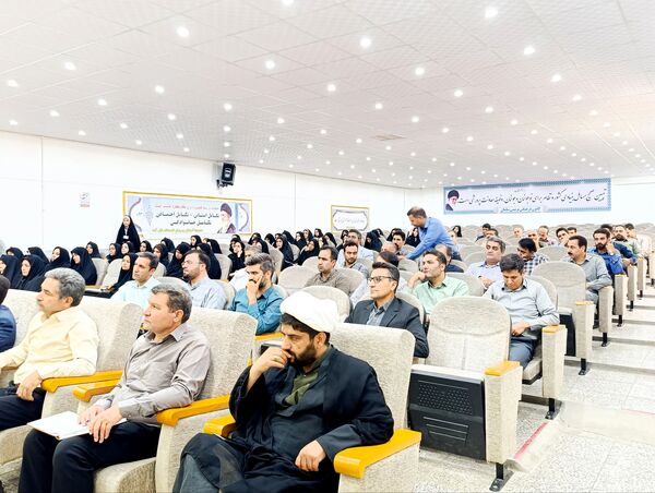 جلسه مدیران مدارس در شهرستان خلیل آباد 
