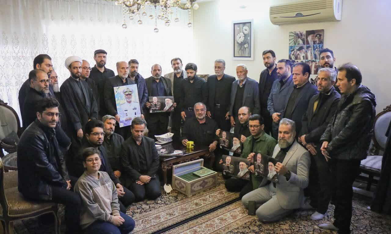 دیدار اهالی رسانه با خانواده شهید سیدعبدالرحیم موسوی در قم
