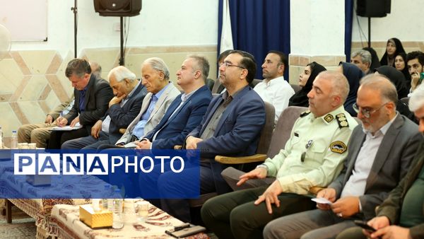 خشت گذاری ۵ پروژه‌ عمرانی منطقه ۵ آموزش و پرورش شهر تهران