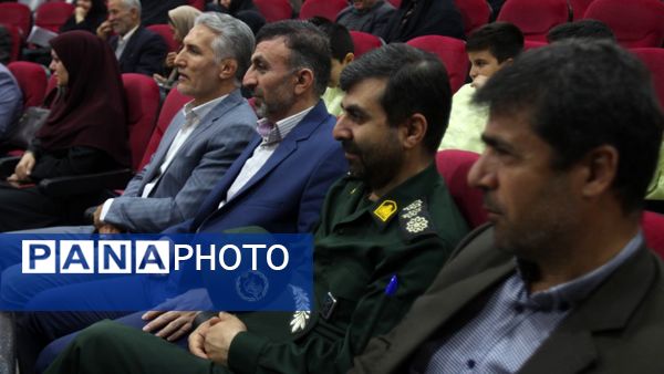 آیین تجلیل از ۵۰ معلم بازنشسته زنجان