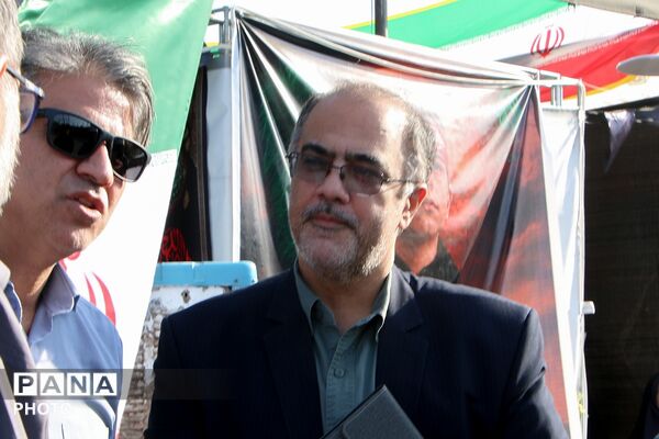 میزبانی فرهنگیان فشافویه در موکب عشاق الحسین(ع) سازمان دانش آموزی
