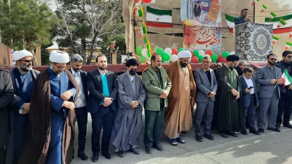 راهپیمایی 22 بهمن در شهر کهک