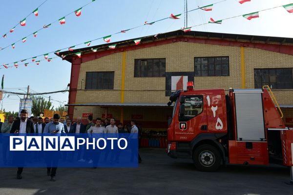 بهارستان روی ریل پیشرفت، افتتاح چندین طرح خدماتی و عمرانی