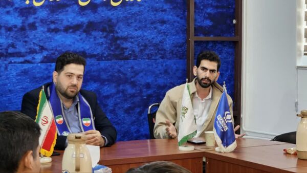 شما دانش آموزان آینده‌سازان این سرزمینید