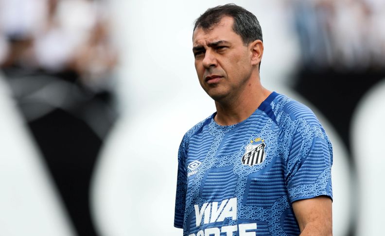 آتش بازی مدیریتی و امواج انتقاد استقلالی‌ها به انتخاب کاربله