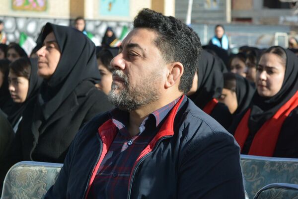 طنین زنگ انقلاب در بهارستان‌دو 