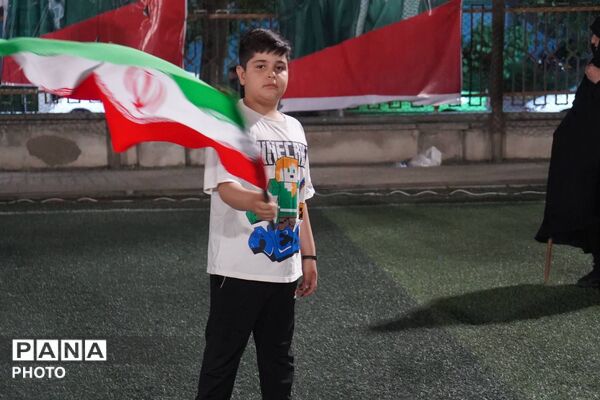 بازدید مدیر آموزش و پرورش منطقه ۱۰ تهران از موکب‌های منطقه