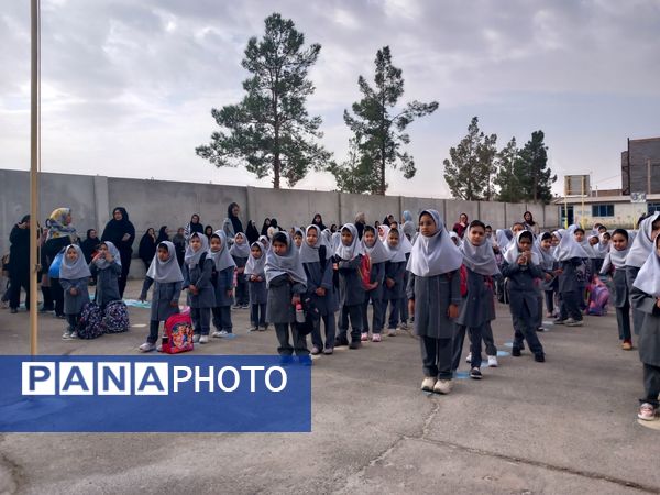 مراسم آغاز سال تحصیلی جدید در دبستان توحید 