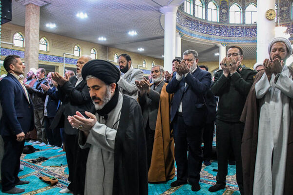 نماز عید فطر در مصلای امام خمینی (ره) ارومیه
