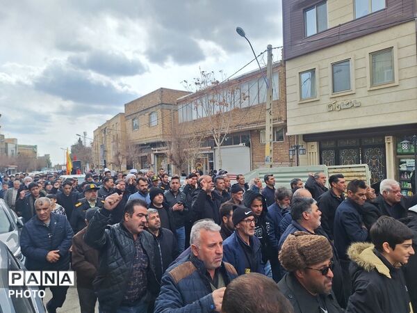 تشییع پیکر مطهر شهید والامقام ابوالفضل اسماعیلی در شهر صوفیان