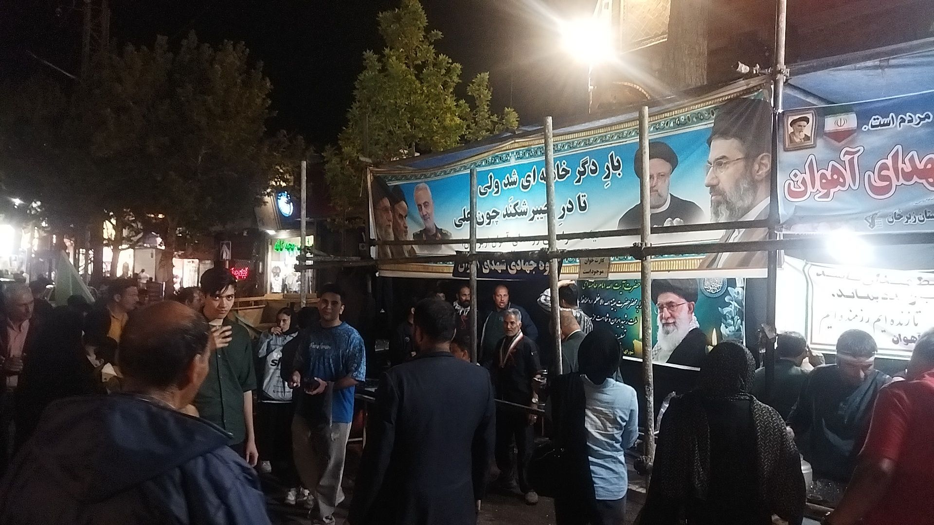 فعالیت موکب های حسینیه امام خمینی نیشابور 