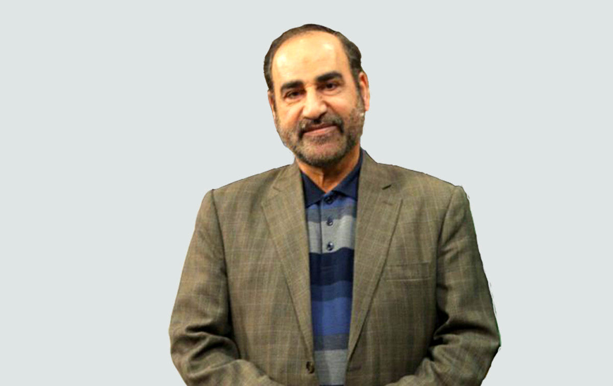 نسل امروز را با زبان هنر و ابزار نوین با عاشورا آشنا کنیم