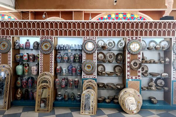 لالجین، نگین درخشان سفال ایران