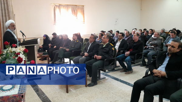 تکریم و معارفه سرپرست معاونت فرمانداری و بخشداران بخش مرکزی و بخش شیدا شهرستان بن