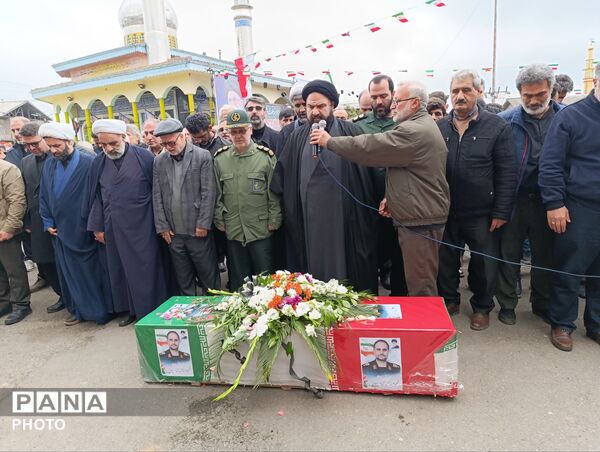 مراسم تشییع پیکر سردار سرتیپ شهید حاج کمیل مطیع دوست