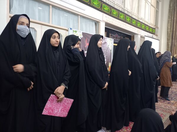همایش ام‌المقاومه در مدرسه علمیه نرجس(س) در کاشمر