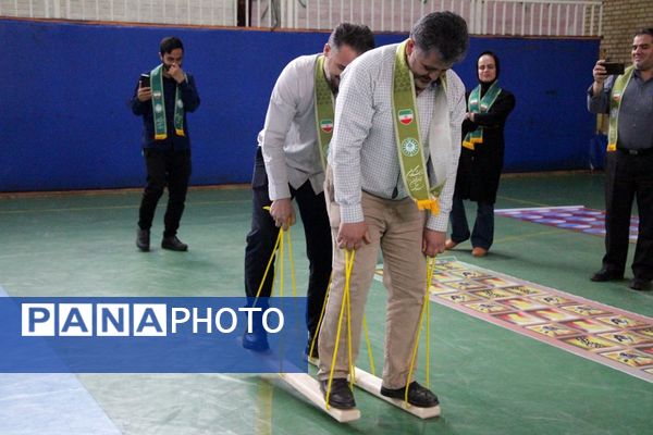 کارگاه آموزشی مهارت افزایی مربیان پیشتاز در بهارستان ۲