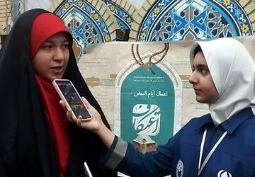 مصاحبه با نوجوانان دختر در مراسم اعتکاف شهرستان قدس مسجد صاحب الزمان 