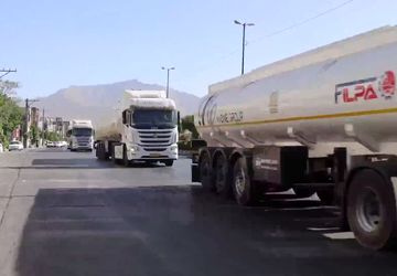 رانندگان، مشعل‌داران امید در جاده ها برای خدمت به مردم