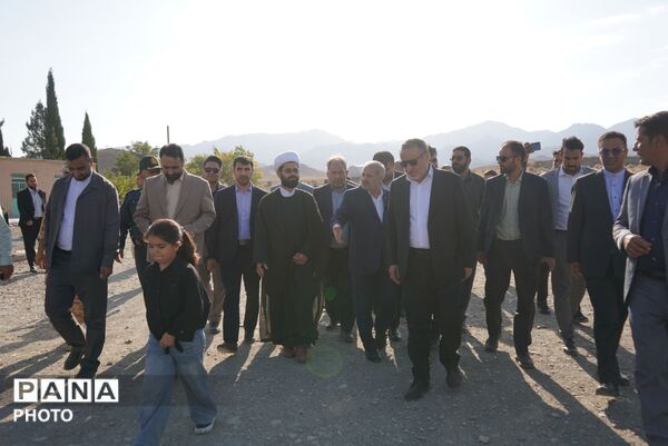 بازدید وزیر آموزش و پرورش از اردوگاه الغدیر شهرستان نهبندان