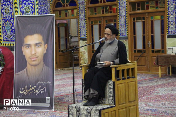 یادبود شهید امیرمحمد جعفریان در مسجد حظیره یزد