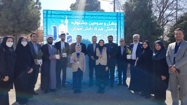 بازدید معاون فرهنگی پرورشی خراسان رضوی از دبیرخانه جشنواره فرهنگی هنری فردا 