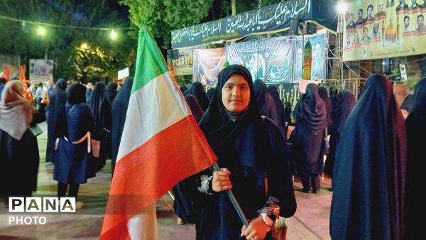 روایتِ ایستادگی در شبِ بیعت؛ خرم‌ آبادی‌ ها پای کارِ ایران
