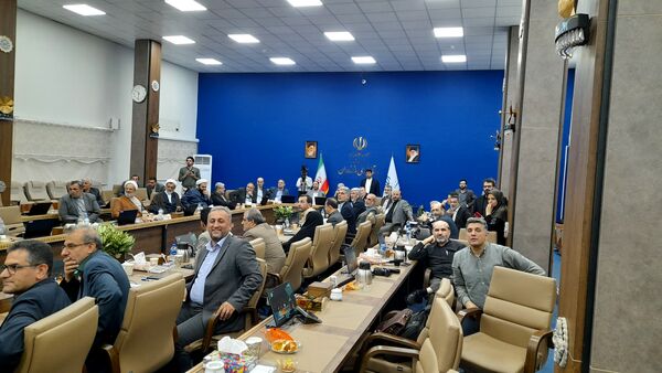 تماشای کشتی المپیک در استانداری مازندران با حضور وزیر آموزش و پرورش