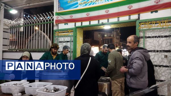 مسجد مرتضوی ارگ میزبان مردم در شب میلاد حضرت مهدی (ع) 