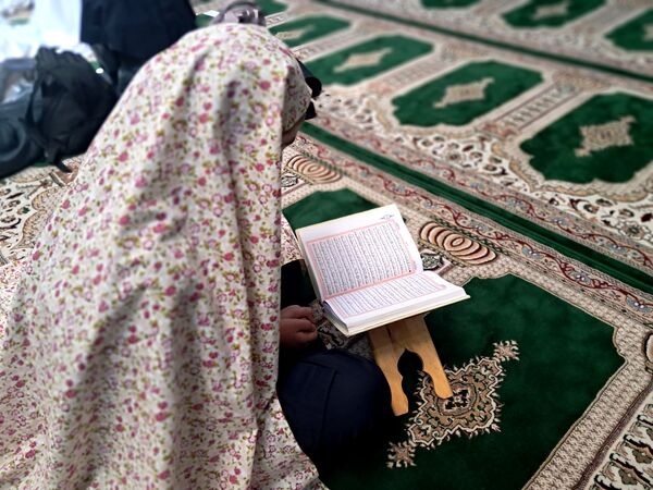 برپایی مراسم جز خوانی در مسجد امام علی (ع)