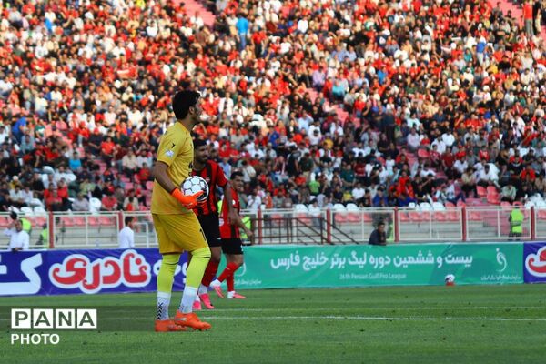 تراکتور با دبل شهریار مغانلو، پیکان را ۲ بر صفر شکست داد