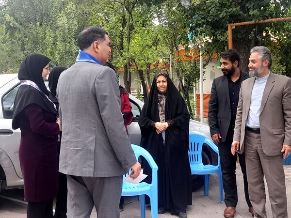 اردوی مادر دختری حورا دانش‌آموزان ناحیه یک مشهد