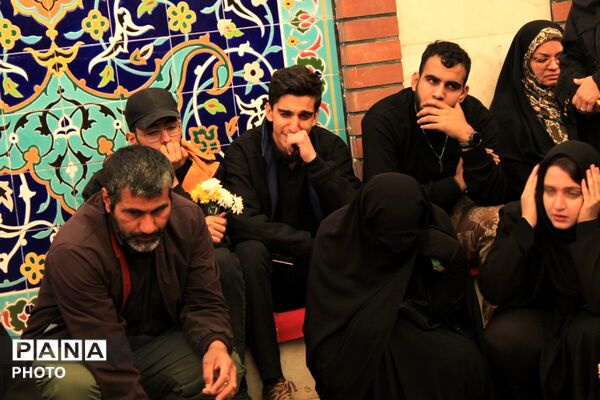 تشییع پیکر خانوداه شهید دکتر حسین طاهری در پردیس