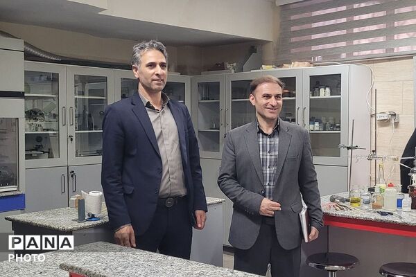 درخشش استعدادهای علمی مرحله استانی دوازدهمین جشنواره نوجوان خوارزمی در بهارستان‌دو